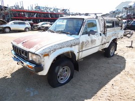 1983 TOYOTA PICK UP 2.4 MT 4X4 Z20955